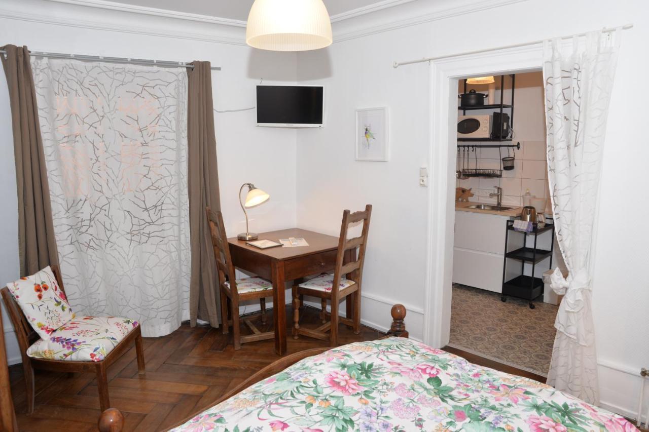 Chez Cecile Bed And Breakfast Chez Le Vigneron Colmar Ngoại thất bức ảnh