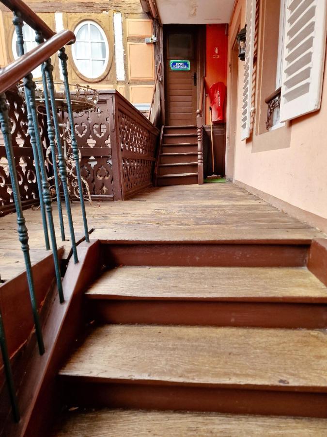 Chez Cecile Bed And Breakfast Chez Le Vigneron Colmar Ngoại thất bức ảnh